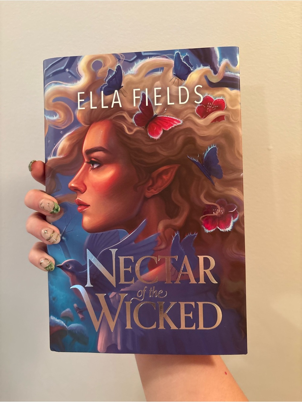 *SIGNED Fairyloot Nectar of the Wicked (Hardcover)